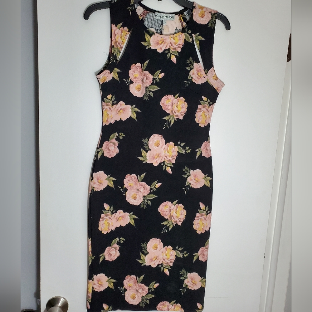 Medium Pink Rose Bodycon Dress